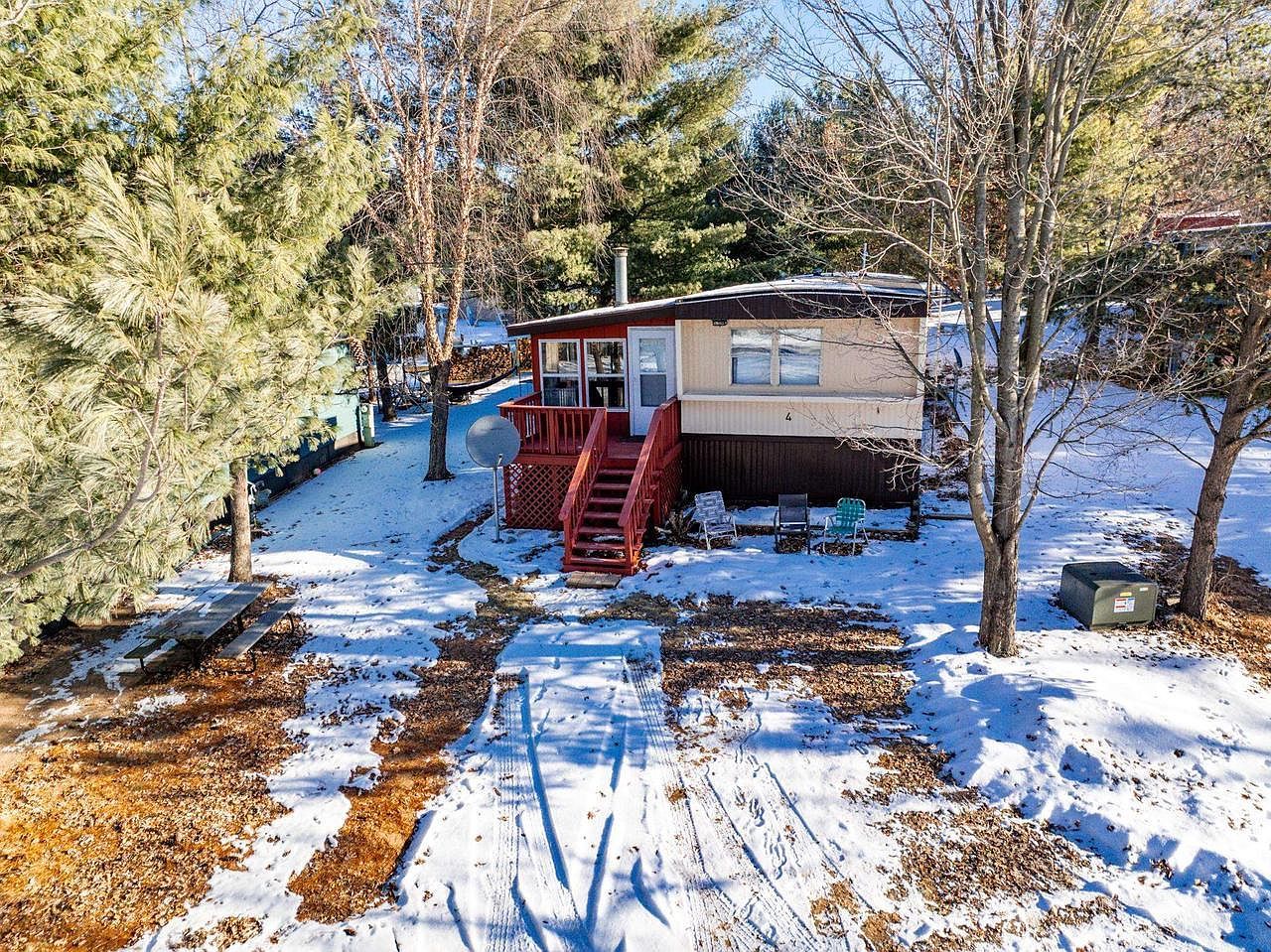 4 Raccoon Ct Mauston, WI 53948 - Thumbnail 2