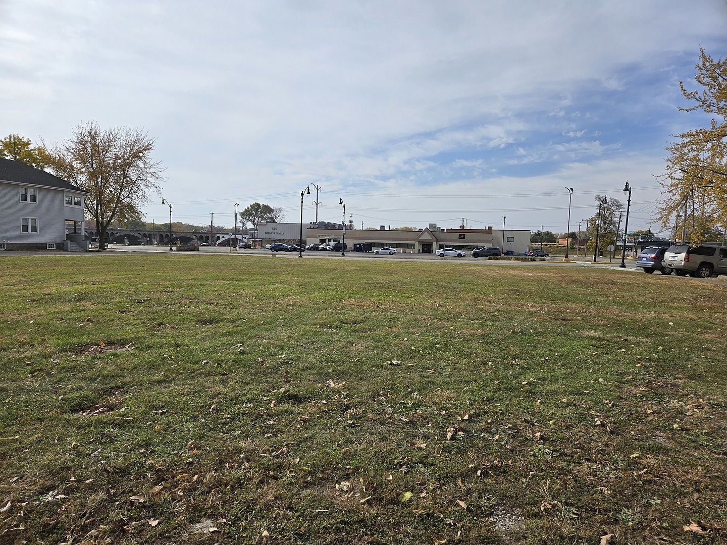 504 S Schuyler Ave Kankakee, IL 60901 - Thumbnail 2