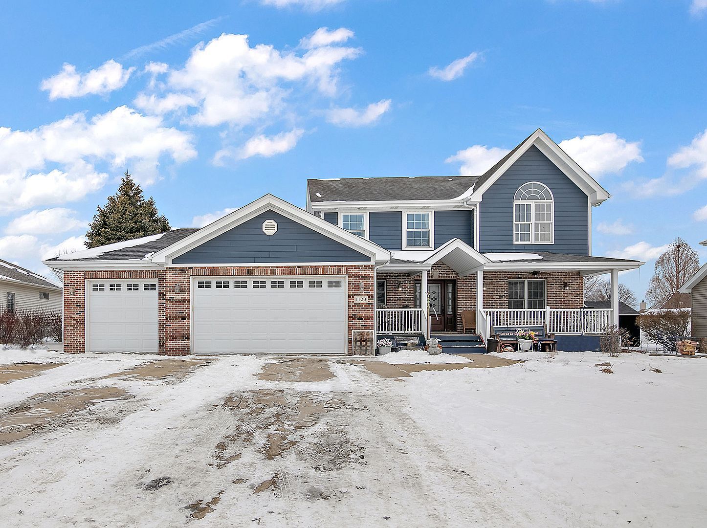 1123 Meadow Path Manteno, IL 60950 - Thumbnail 2