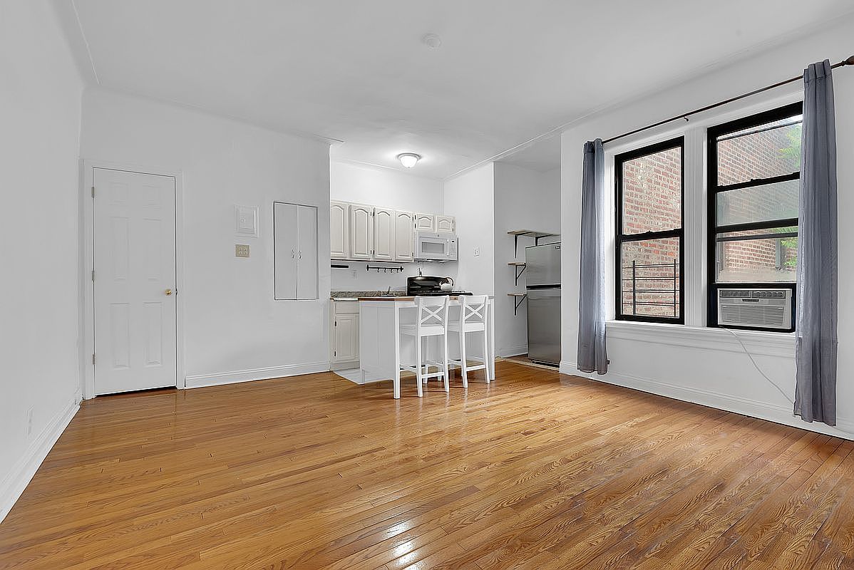 918 E 14th St #F3 Brooklyn, NY 11230 | Condominium