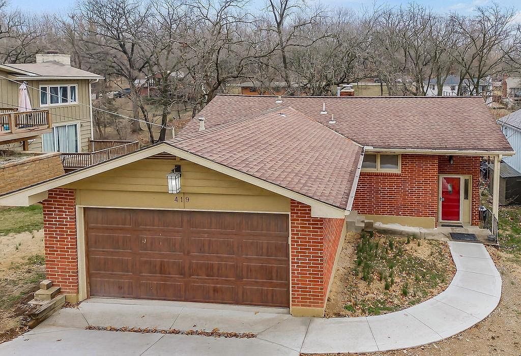 419 NW North Shore Dr Kansas City, MO 64151 - Thumbnail 2