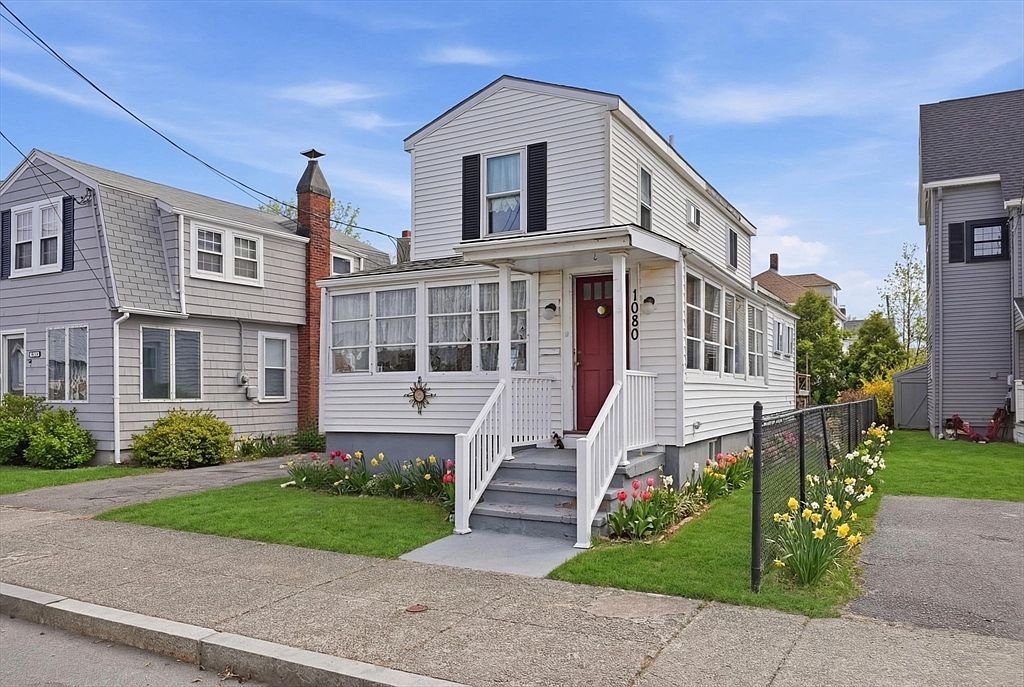 1080 Shirley St Winthrop, MA 02152 - Thumbnail 2