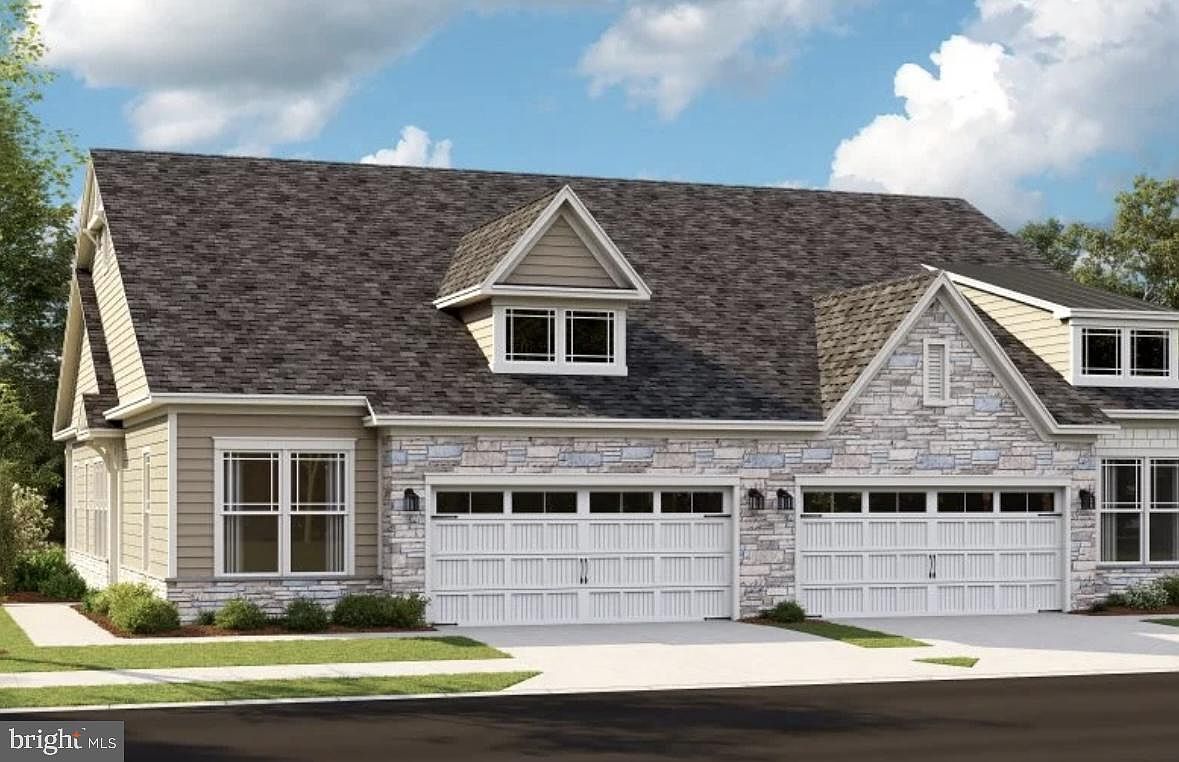 211 Grand Overlook Dr Gettysburg, PA 17325 - Thumbnail 2