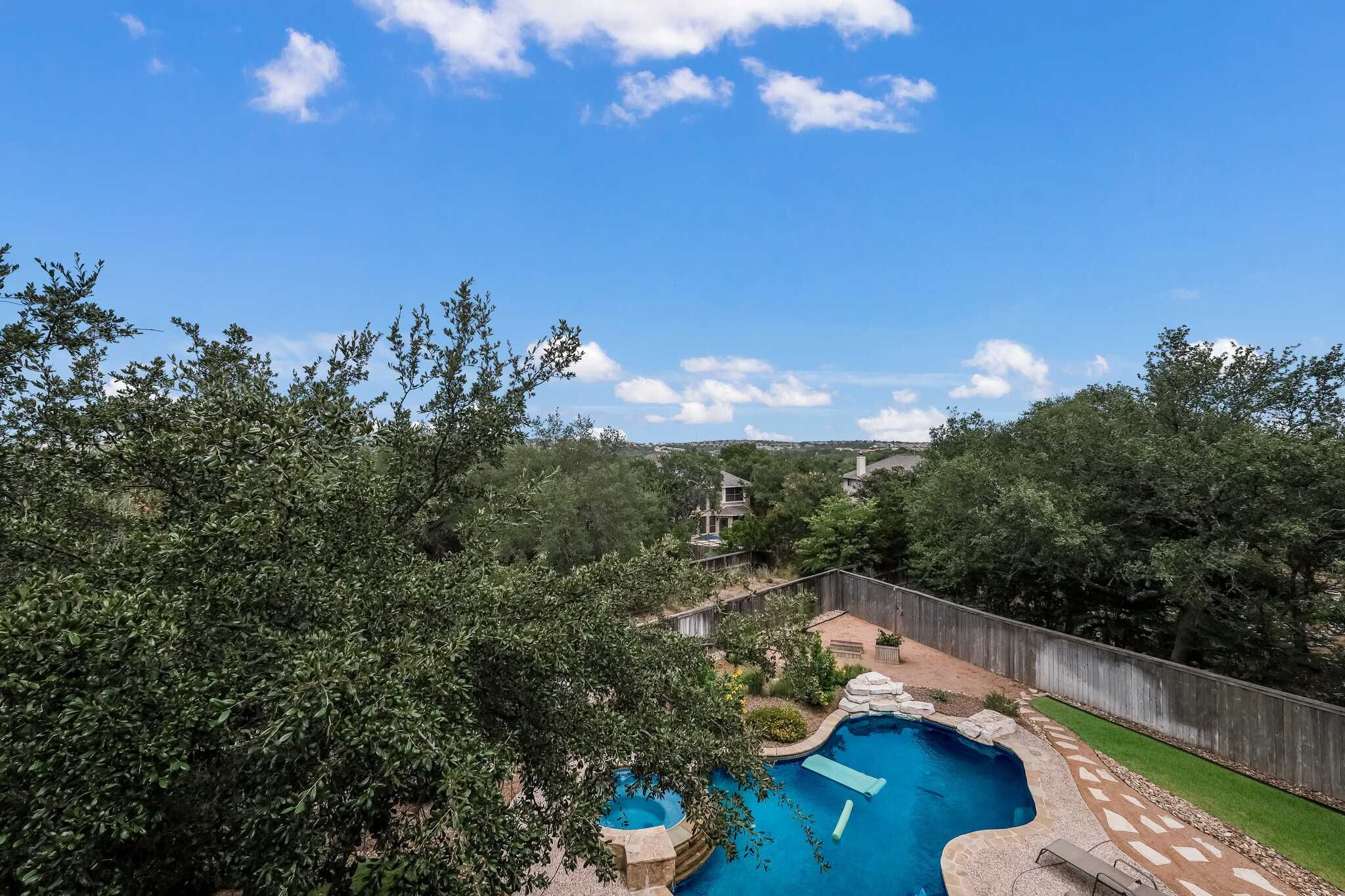 727 Sentry Hill, San Antonio, TX, USA, 78260 - Thumbnail 3