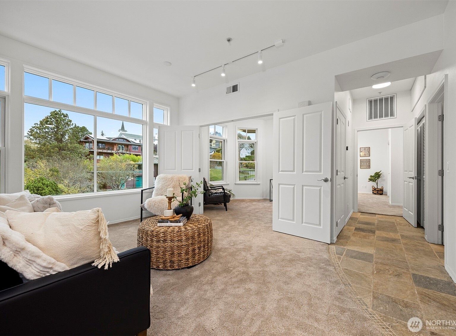 1201 13th St UNIT 301 Bellingham, WA 98225 - Thumbnail 2