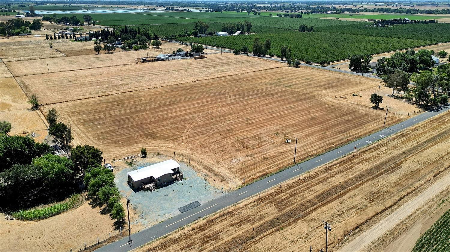 11705 Simmerhorn Rd Galt, CA 95632 - Thumbnail 2