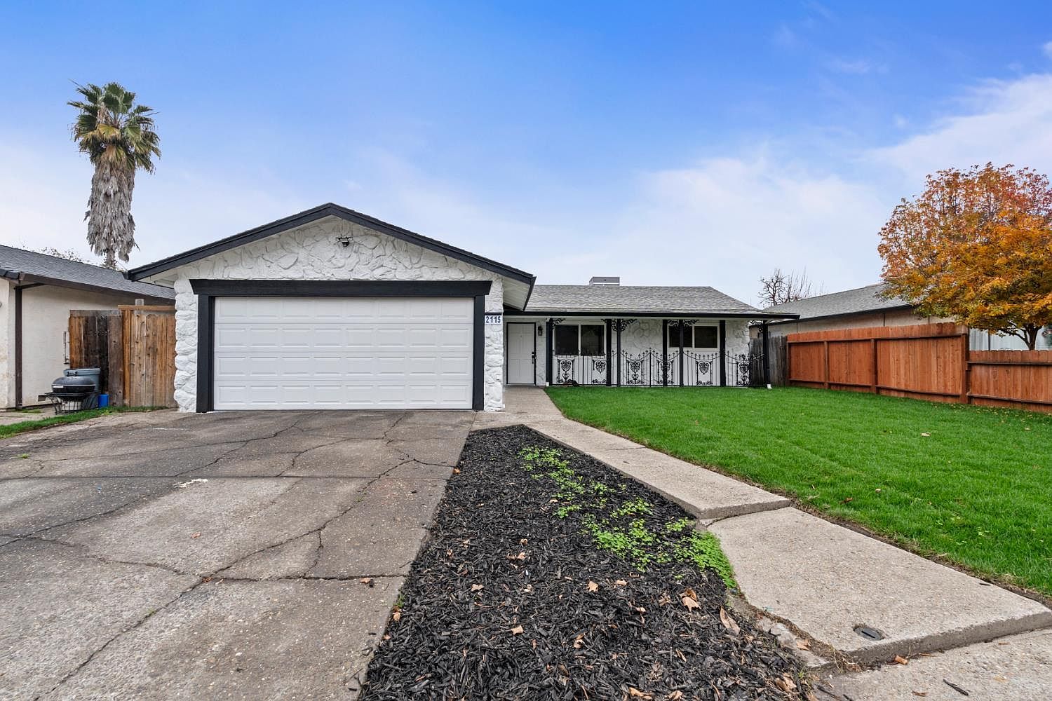 2115 Valmora Dr Stockton, CA 95210 - Thumbnail 2