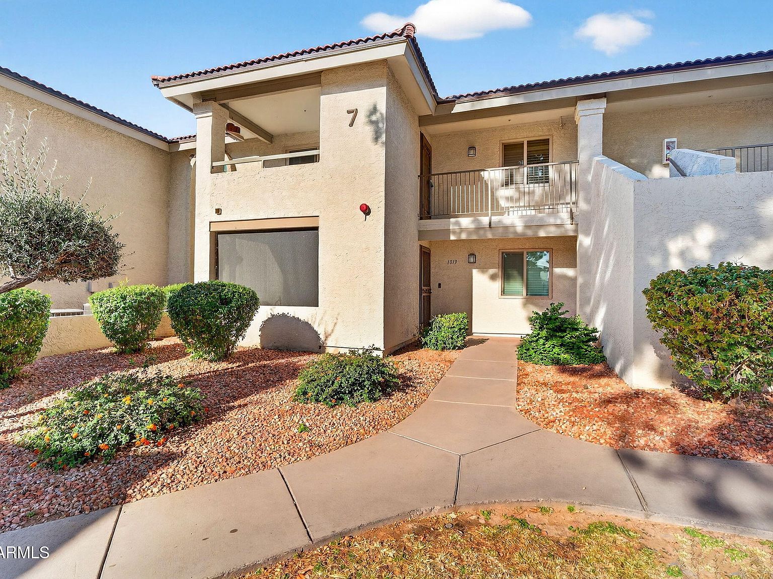 10610 S 48th St Unit 2019 Phoenix, AZ 85044 - Thumbnail 2