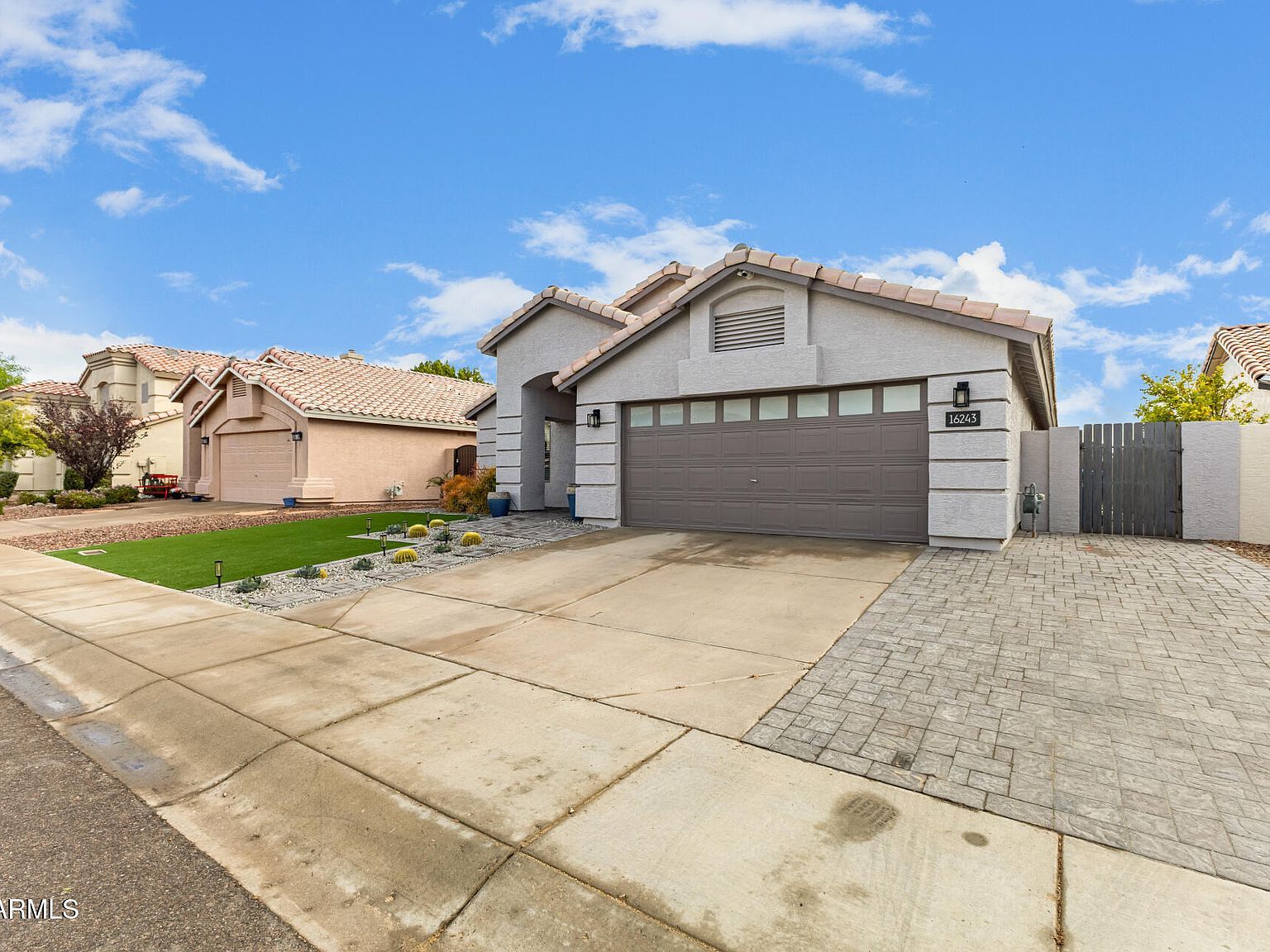 16243 N 38th Way Phoenix, AZ 85032 - Thumbnail 2