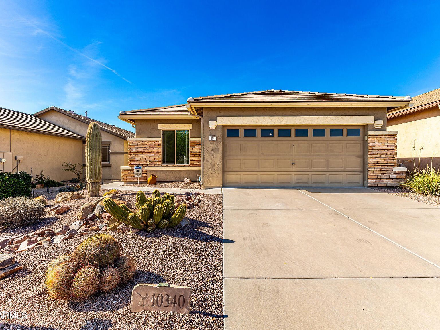 10340 E Meandering Trail Ln Gold Canyon, AZ 85118 - Thumbnail 2