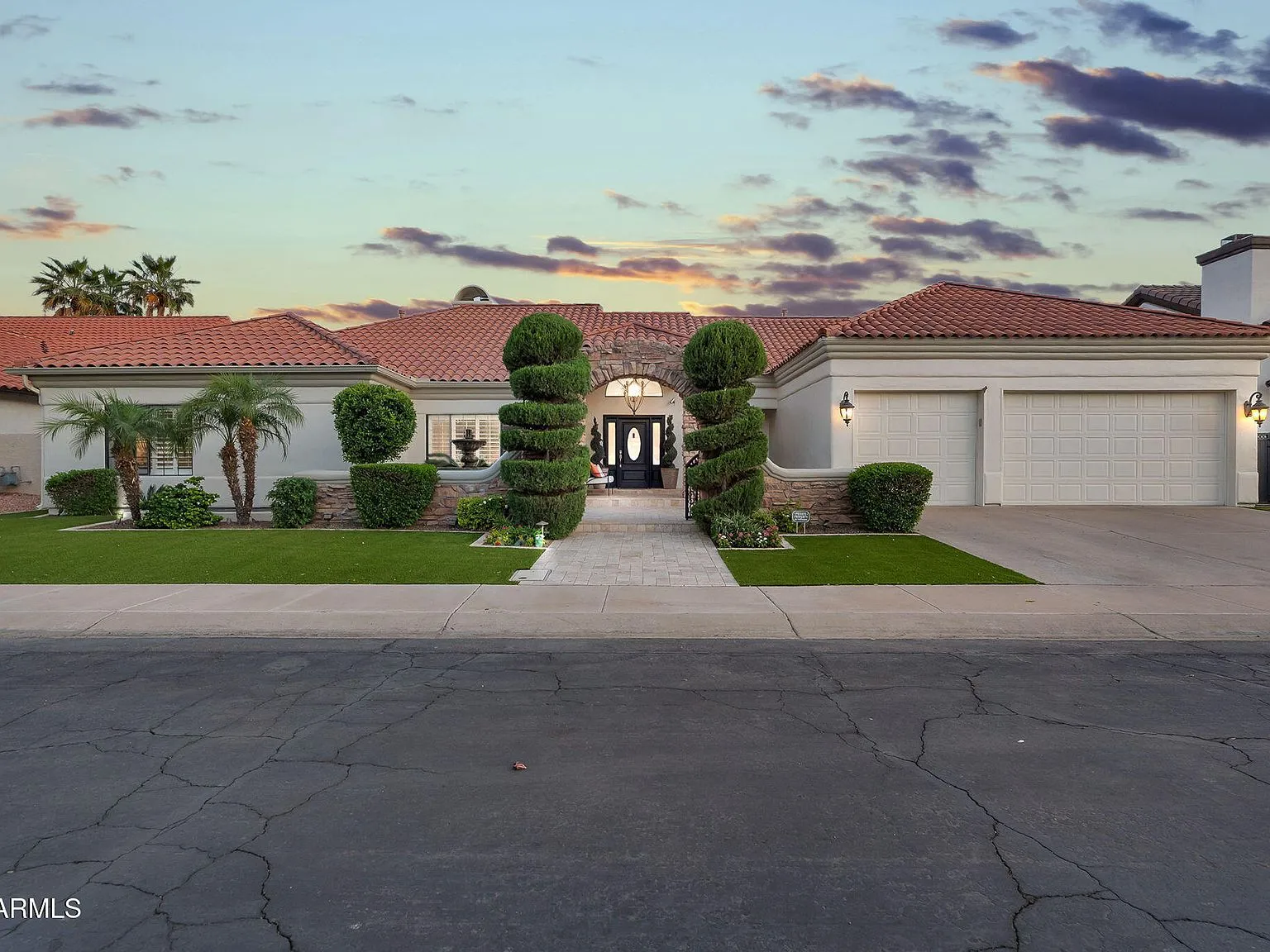 1321 E Treasure Cove Dr Gilbert, AZ 85234  | Single Family
