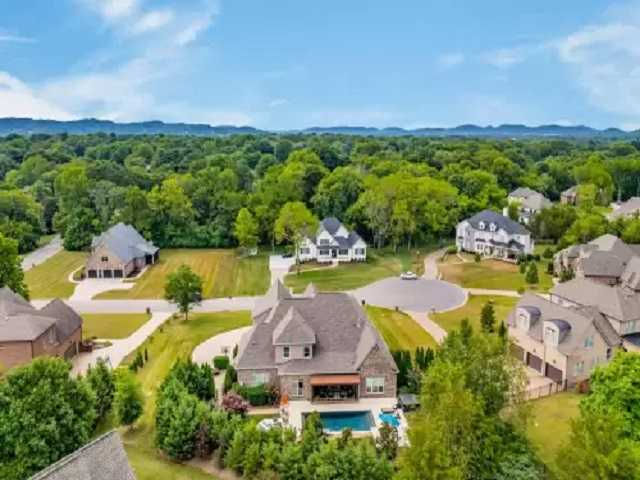 1496 Stephanie Ct, Brentwood, TN 37027, USA - Thumbnail 2