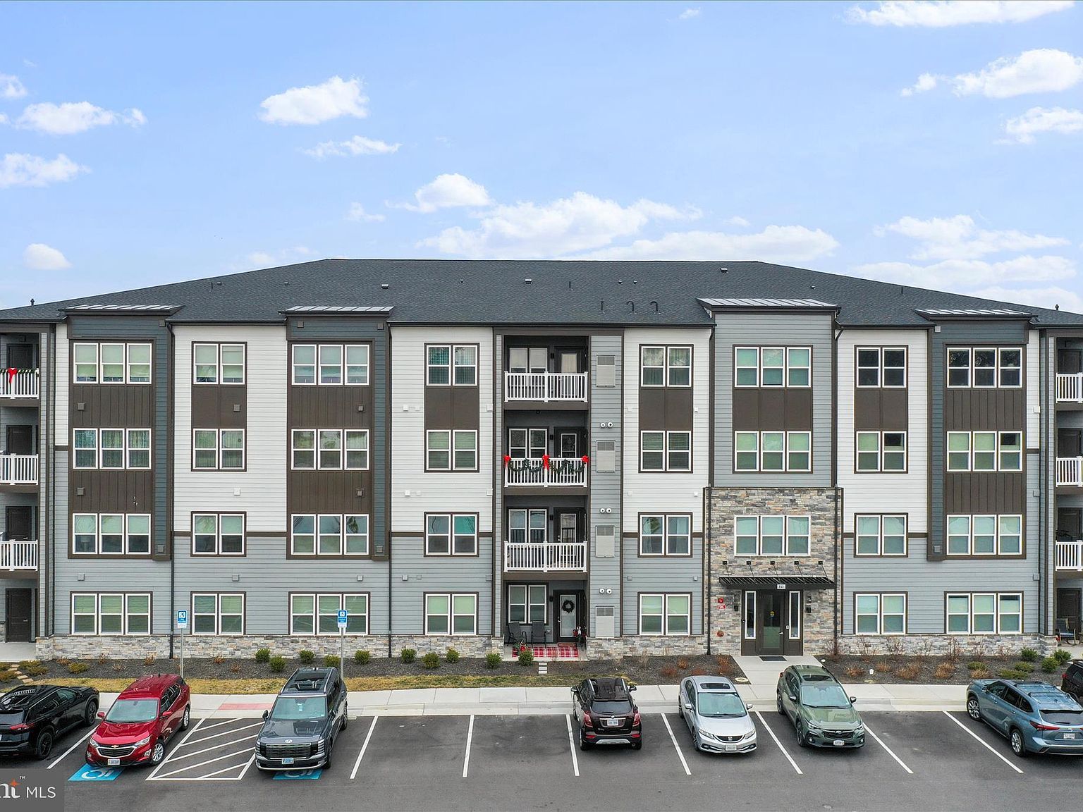 151 McCormick Dr #203 Winchester, VA 22602 - Thumbnail 2