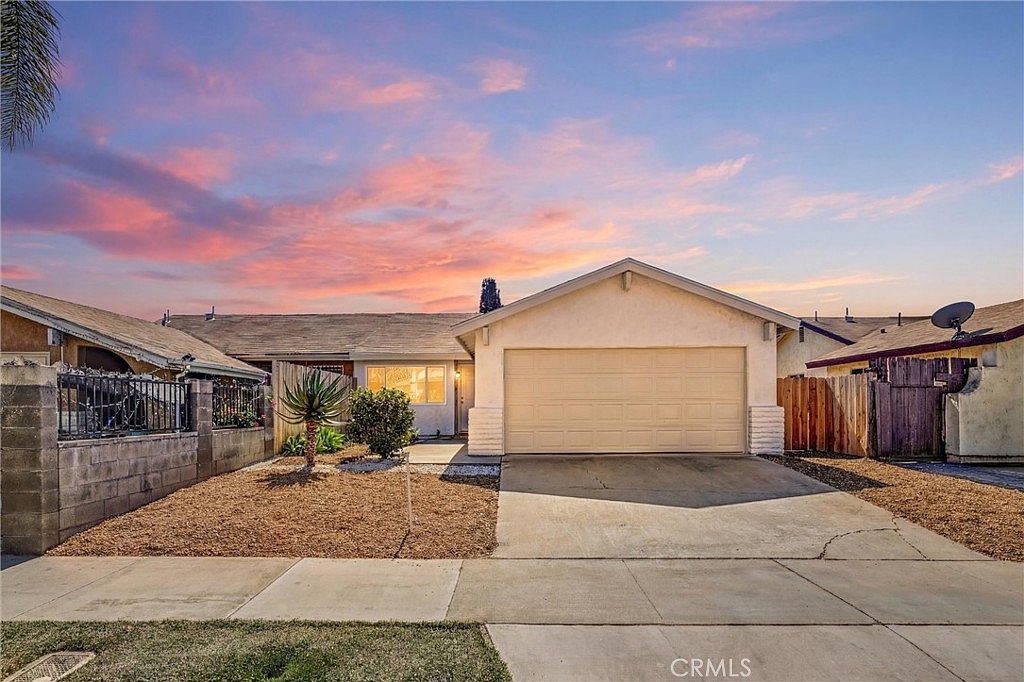 4781 Calle Las Positas Oceanside, CA 92057 - Thumbnail 2