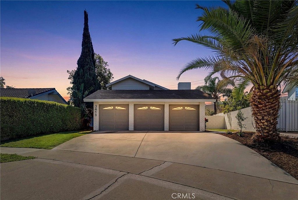 3418 S Baker St Santa Ana, CA 92707  | Single Family
