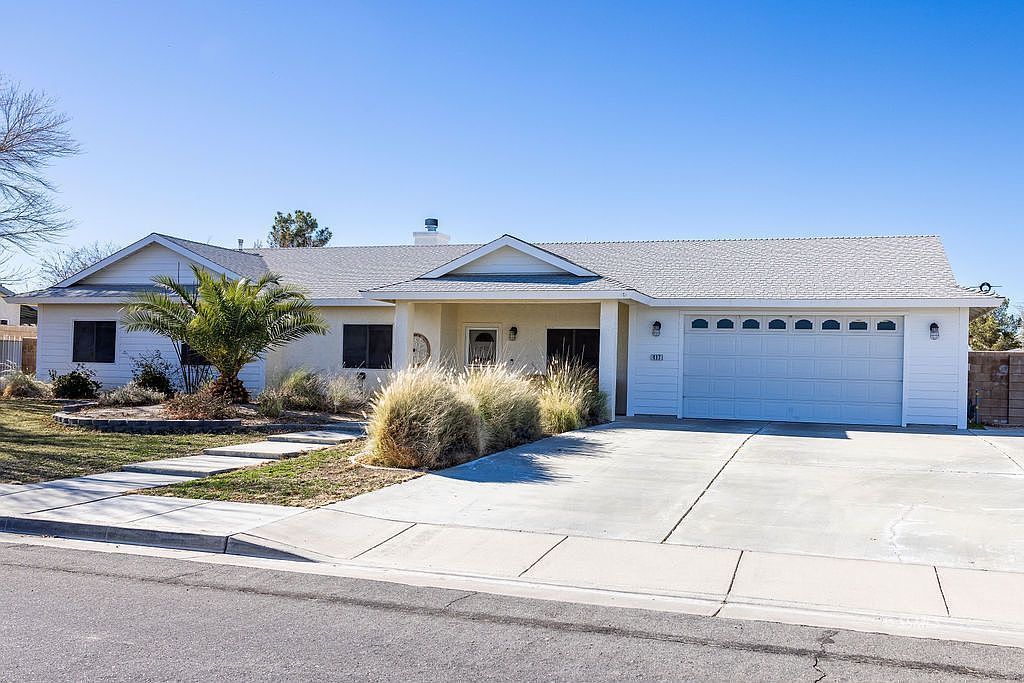 417 S Inyo St Ridgecrest, CA 93555 - Thumbnail 2