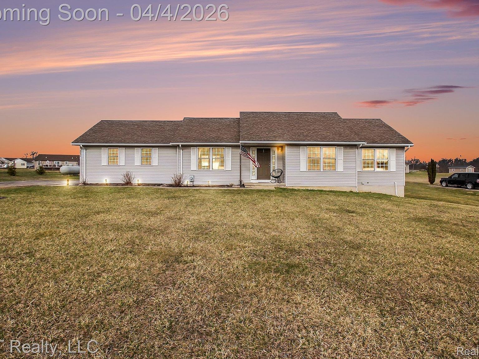 6632 Hanna Ct Byron, MI 48418  | Single Family