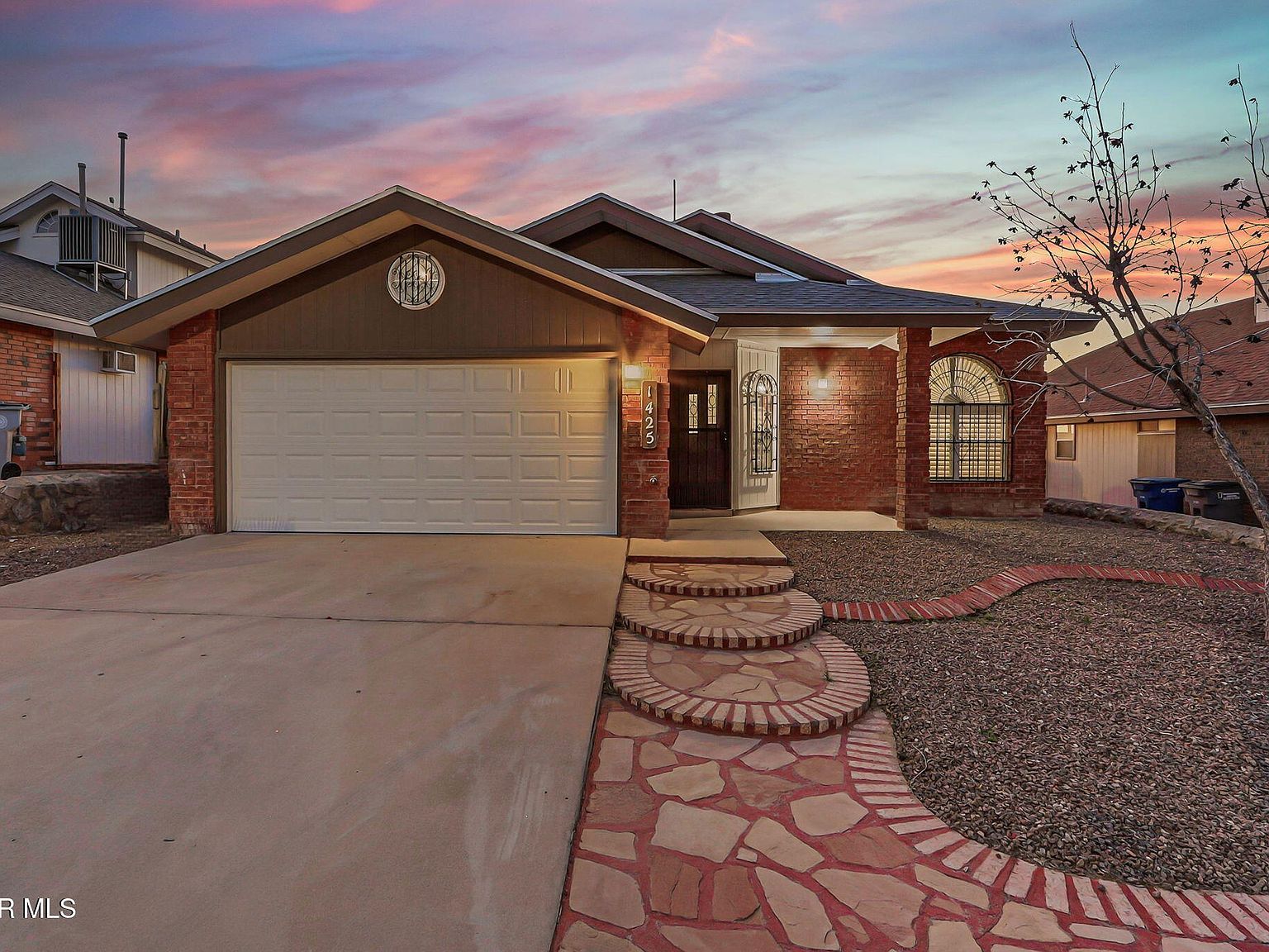 1425 John Phelan Dr El Paso, TX 79936 - Thumbnail 2