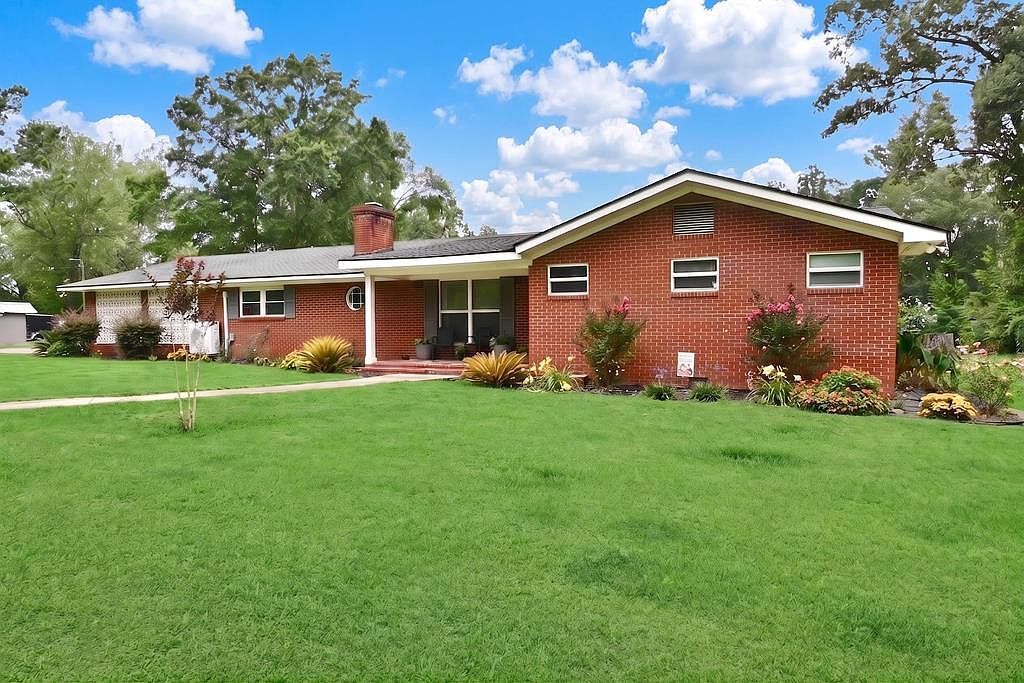 1719 Lily Pond Rd Albany, GA 31701, 31701