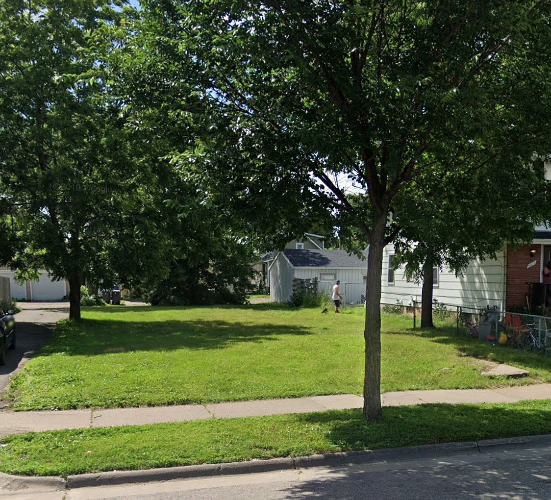 4015 Lyndale Ave N Minneapolis, MN 55412 - Thumbnail 2