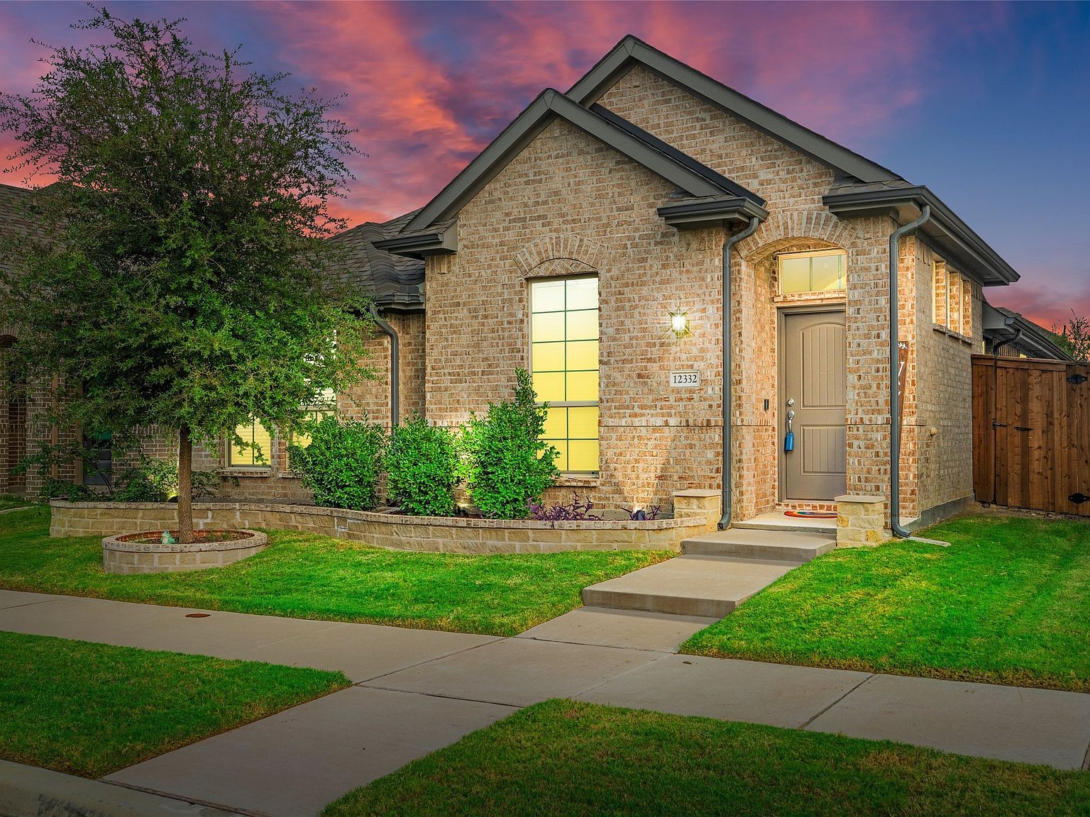 12332 Iveson Dr Haslet, TX 76052 - Thumbnail 2