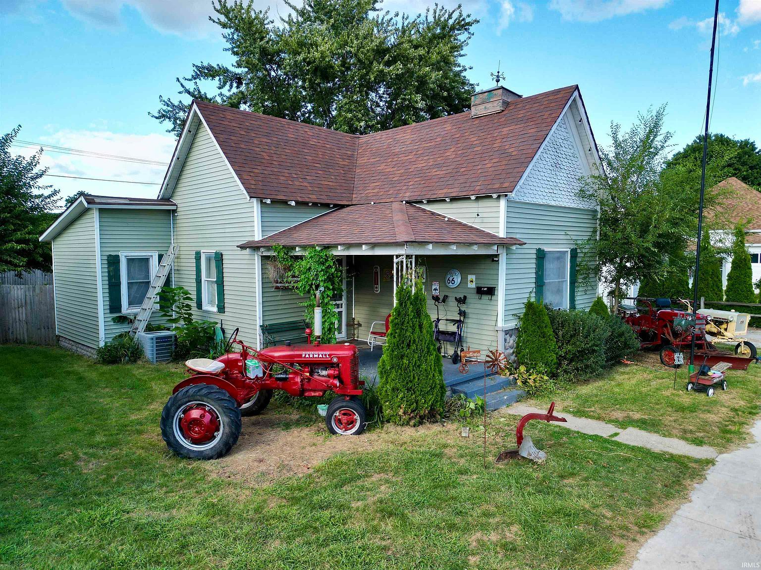 2412 S B St Elwood, IN 46036 - Thumbnail 2