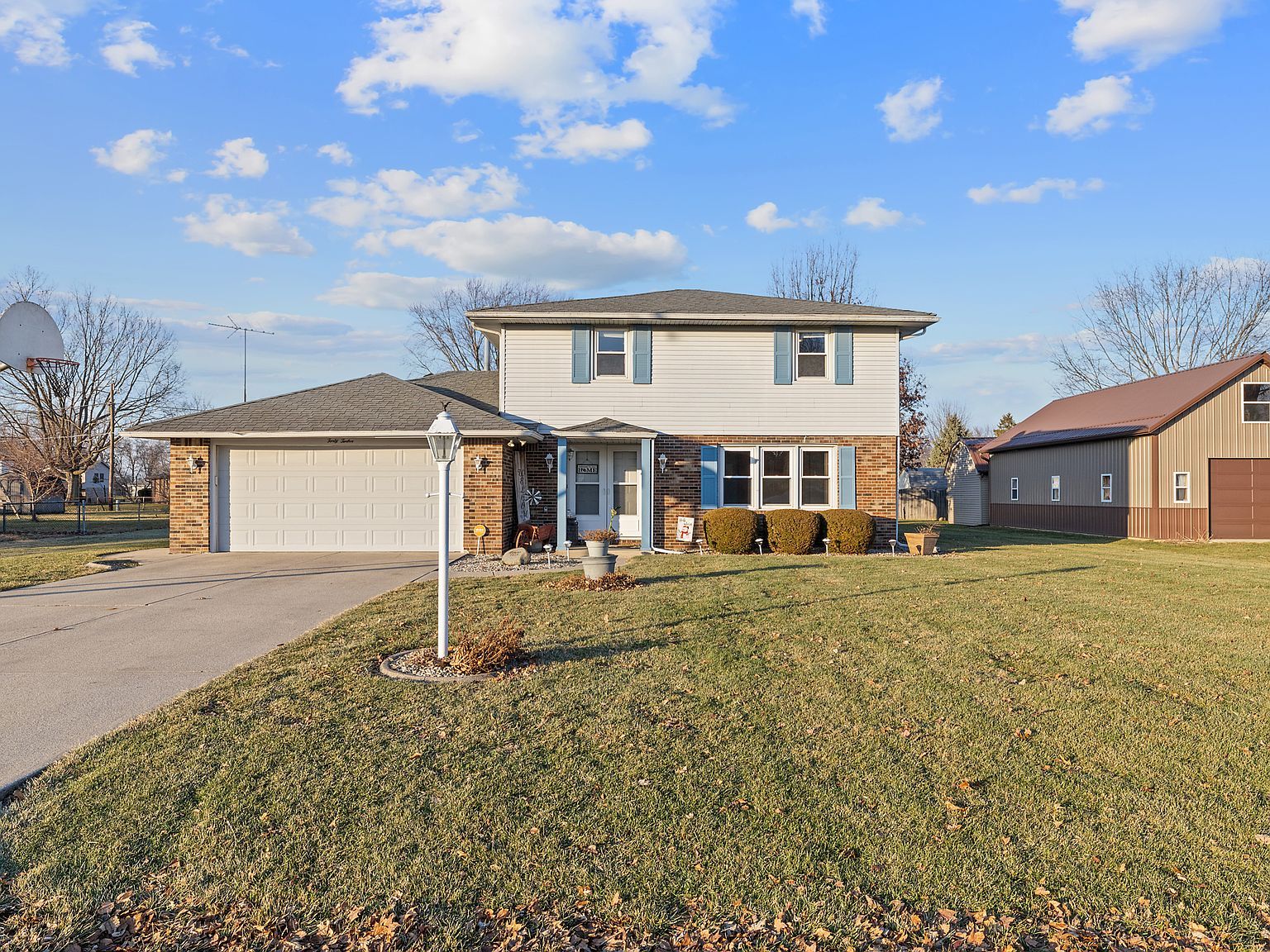 4012 Colonial Dr Anderson, IN 46012 - Thumbnail 2