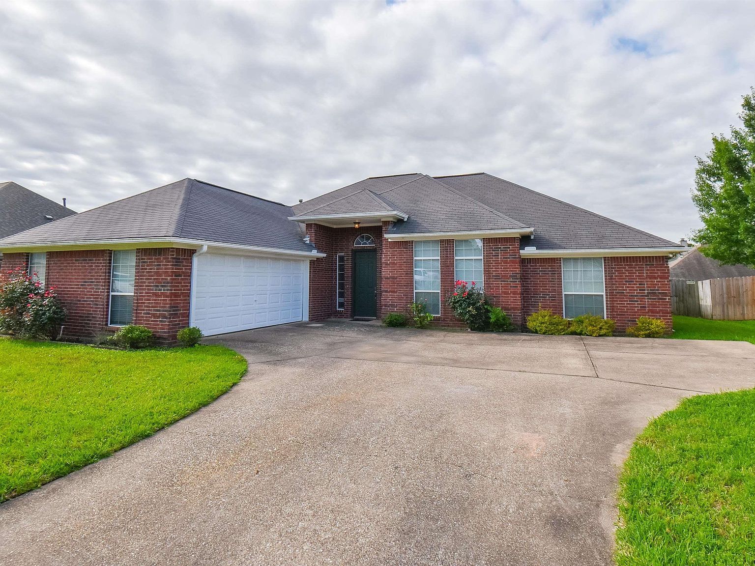 2073 Yasmeen Cir Flint, TX 75762 - Thumbnail 2