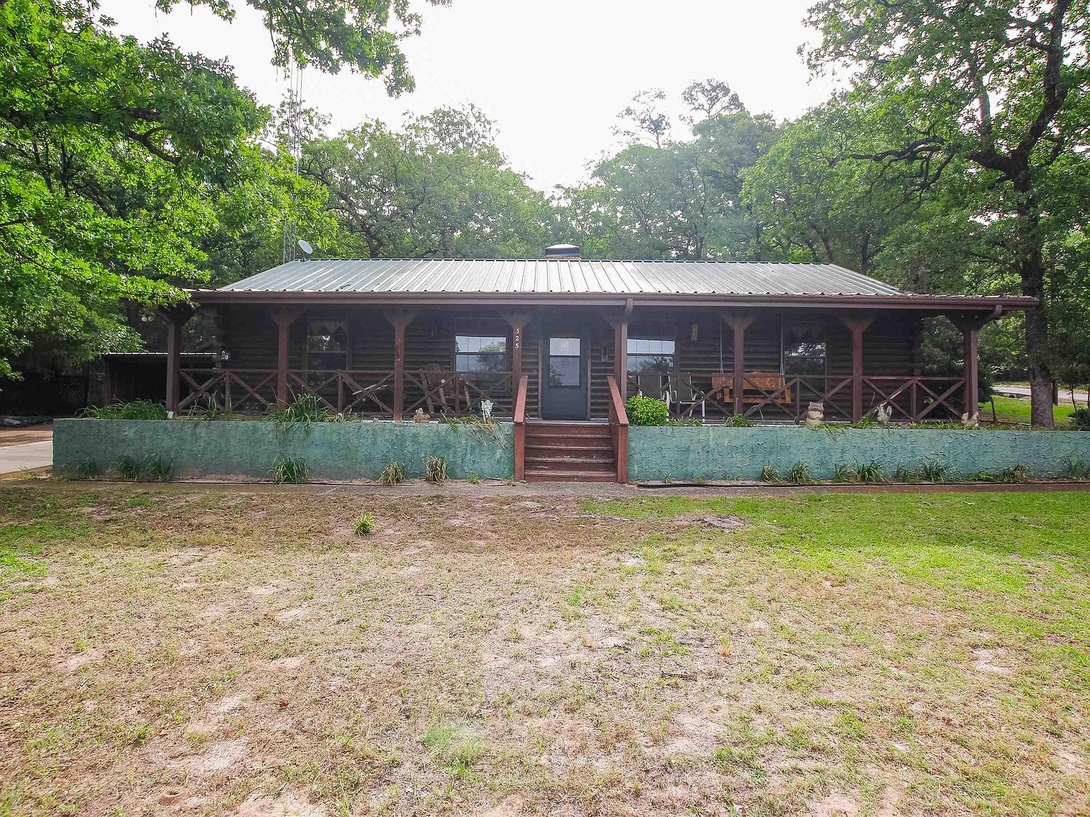 325 Laurel Ln Holly Lake Ranch, TX 75765 - Thumbnail 2