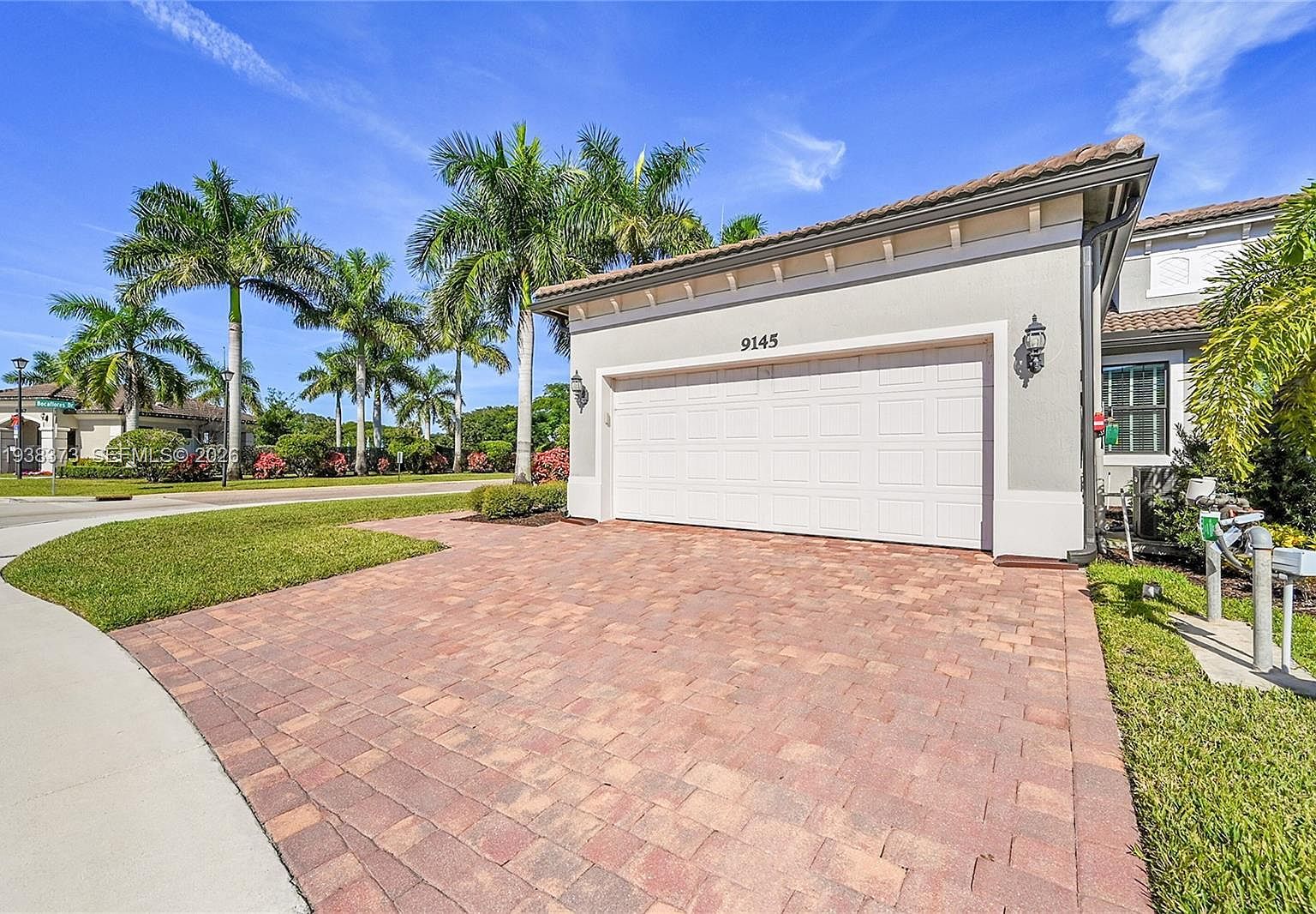 9145 Passiflora Way Boca Raton, FL 33428 - Thumbnail 2