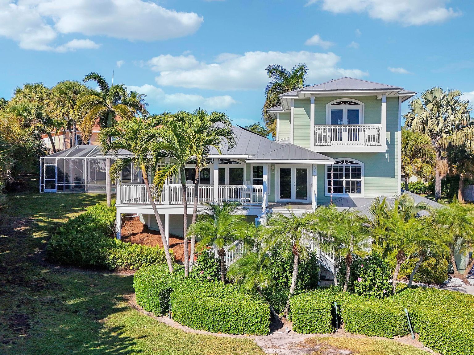 3781 NE Cheri Dr Jensen Beach, FL 34957 - Thumbnail 2