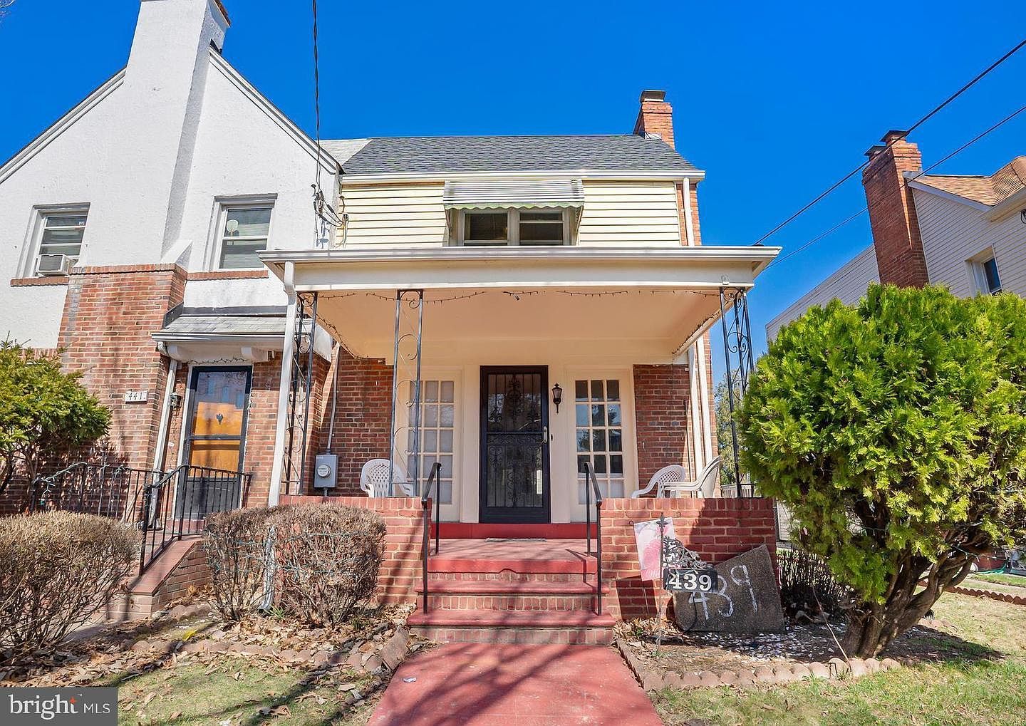 439 Peabody St NW Washington, DC 20011 - Thumbnail 2