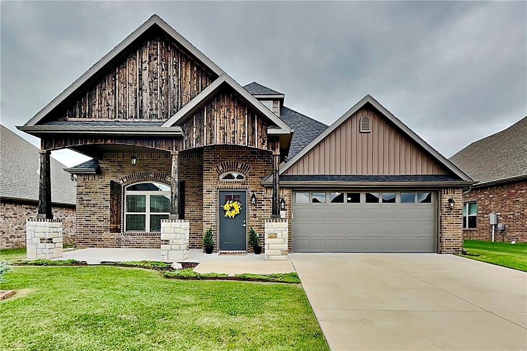 1101 Flat Rock St Centerton, AR 72713 | Single Family