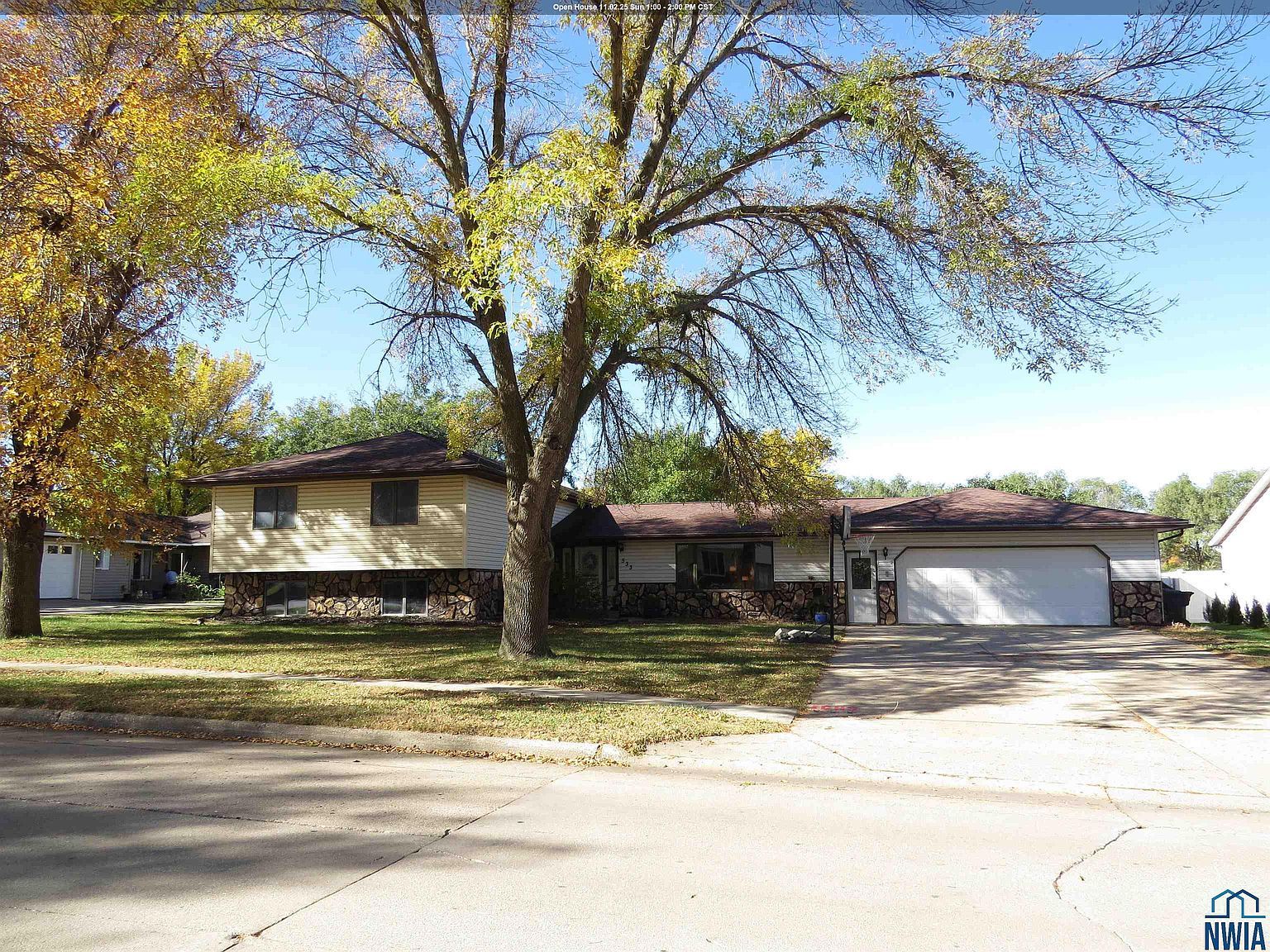 533 12th Ave SW Le Mars, IA 51031 - Thumbnail 2