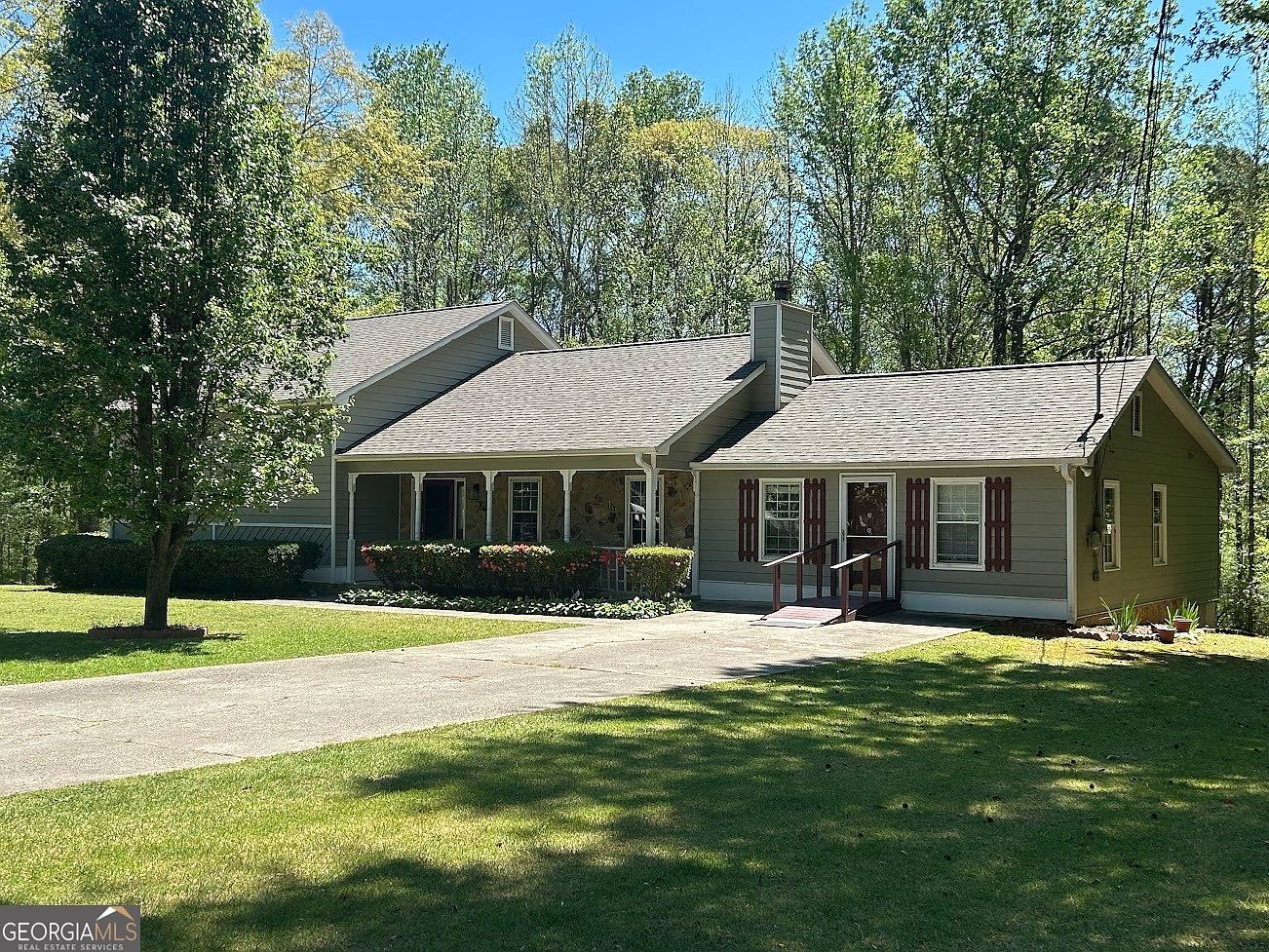 84 Trellis Ct Carrollton, GA 30116  | Single Family