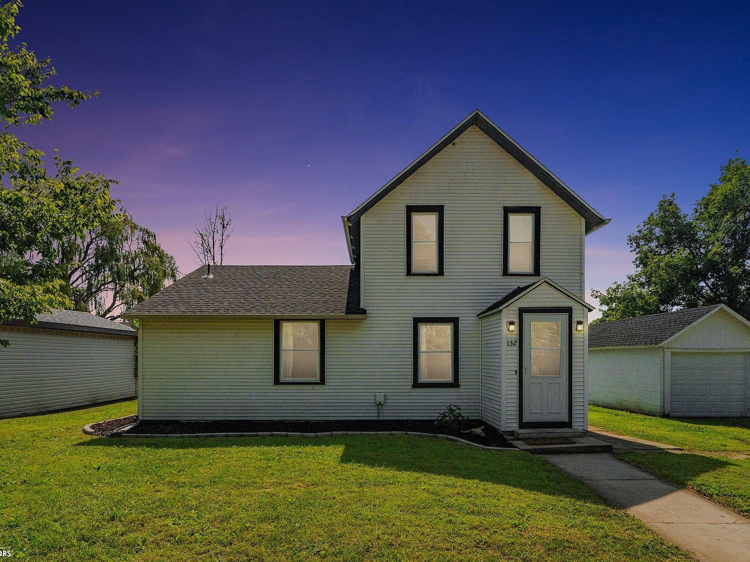 132 Green St Center Point, IA 52213 - Thumbnail 2