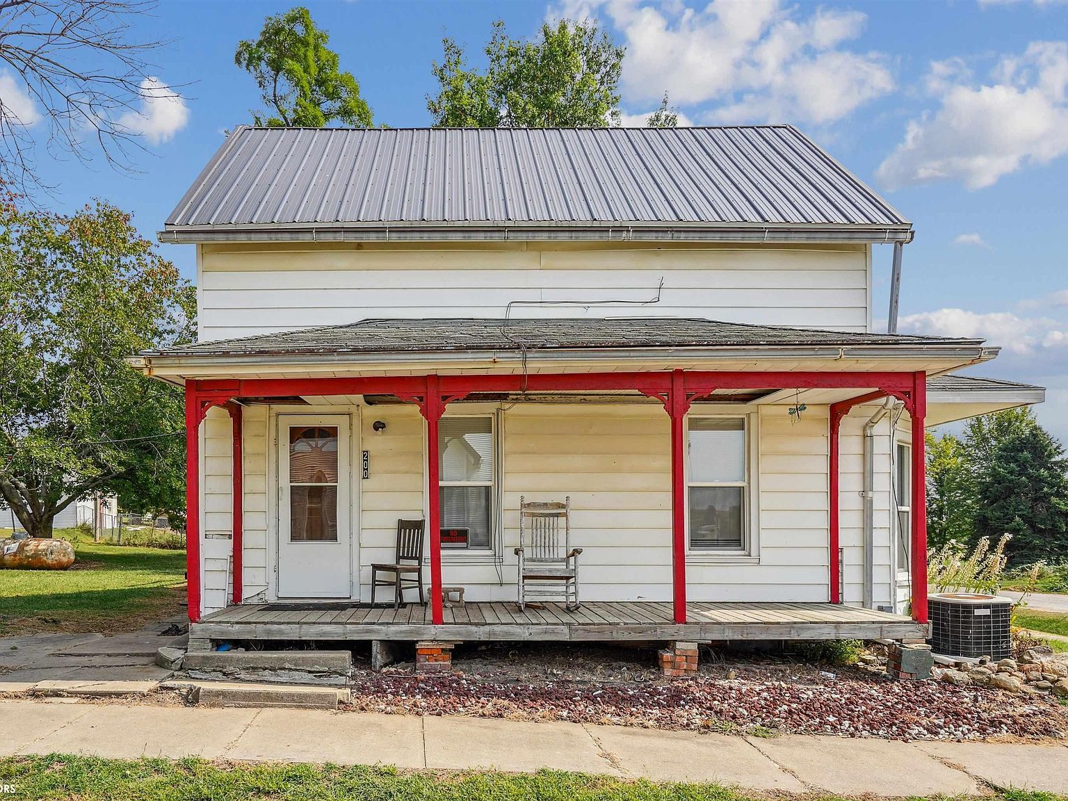 200 Lockwood St Guernsey, IA 52221 - Thumbnail 2