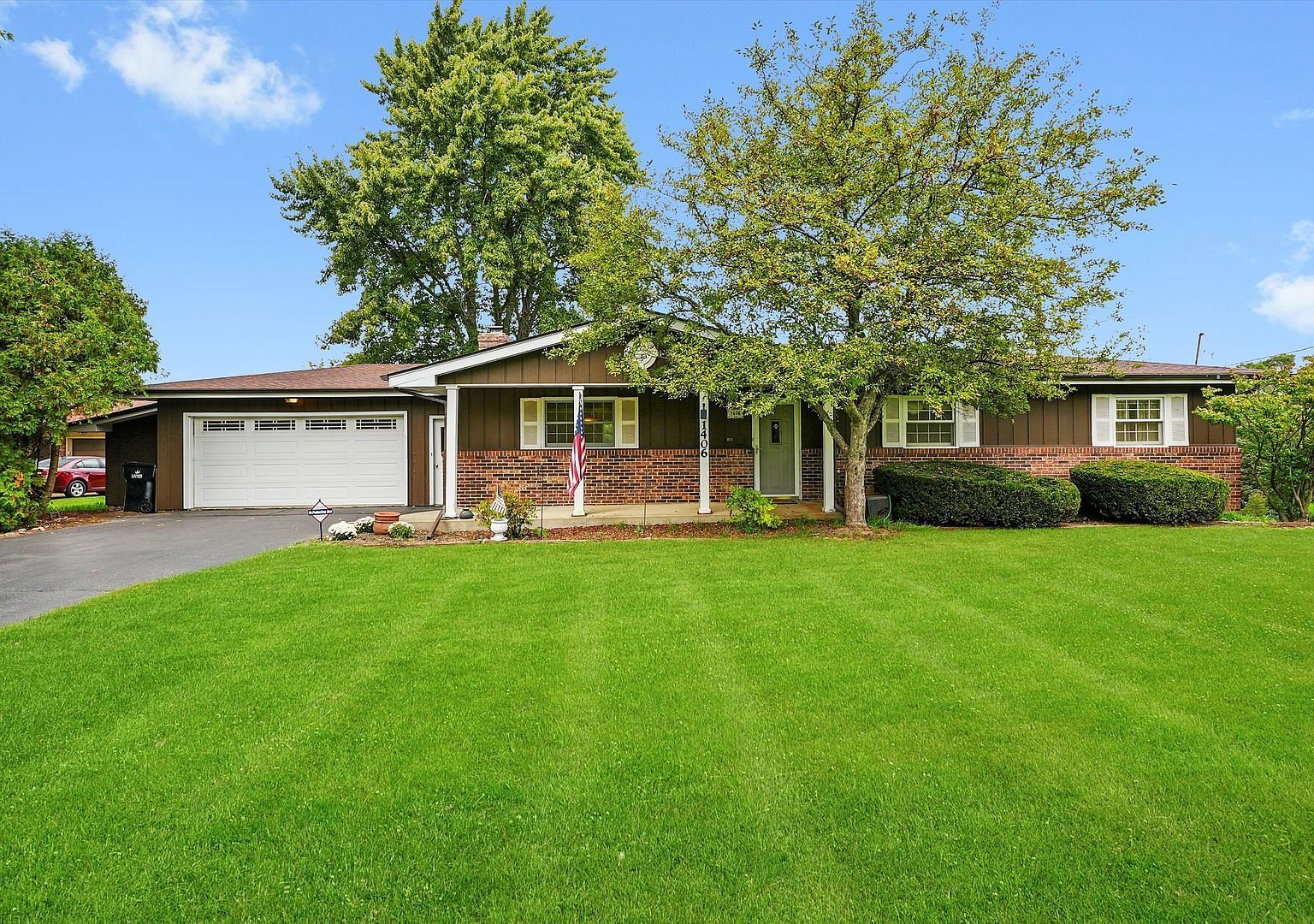 1406 W Lincoln Rd McHenry, IL 60051 - Thumbnail 2