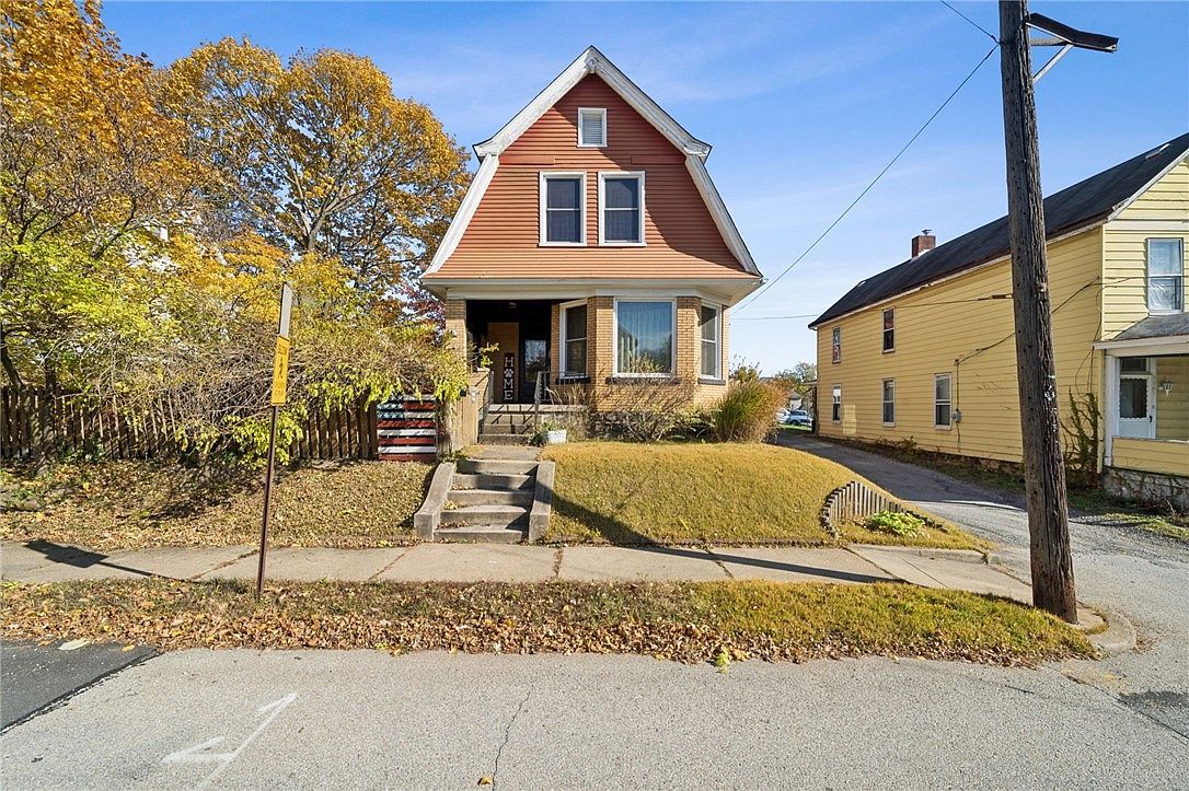 17 E Gaskill Ave Jeannette, PA 15644 - Thumbnail 2