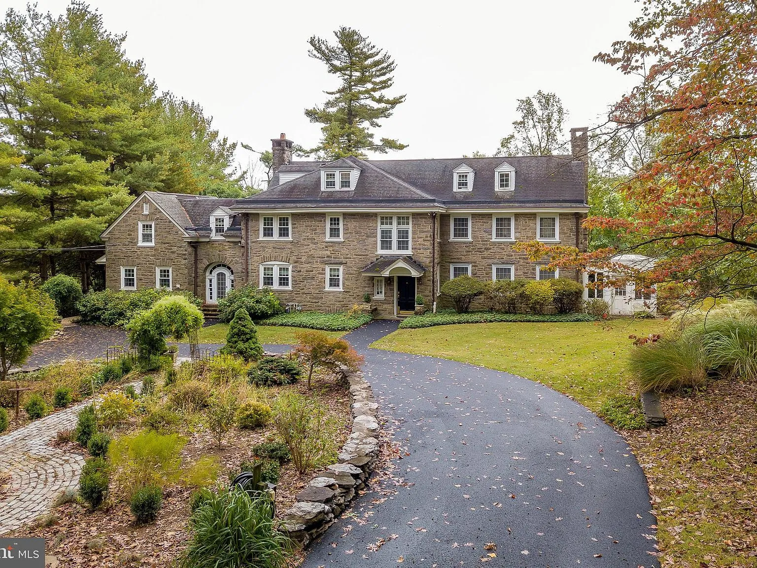 123 Gypsy Ln King Of Prussia, PA 19406 | Single Family