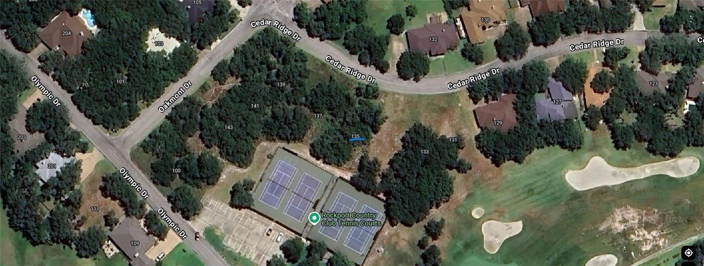 135 Cedar Ridge Dr Rockport, TX 78382 - Thumbnail 2