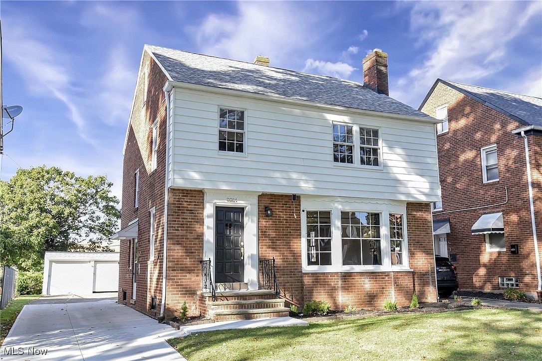 3961 Lansdale Rd University Heights, OH 44118 - Thumbnail 2