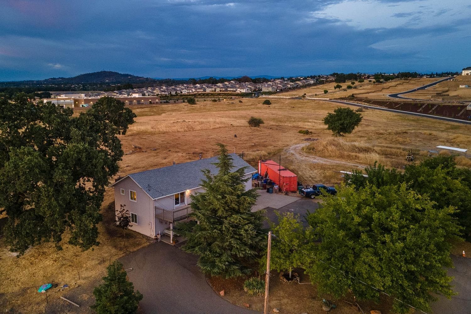 4040 Hawk View Rd El Dorado Hills, CA 95762 - Thumbnail 2