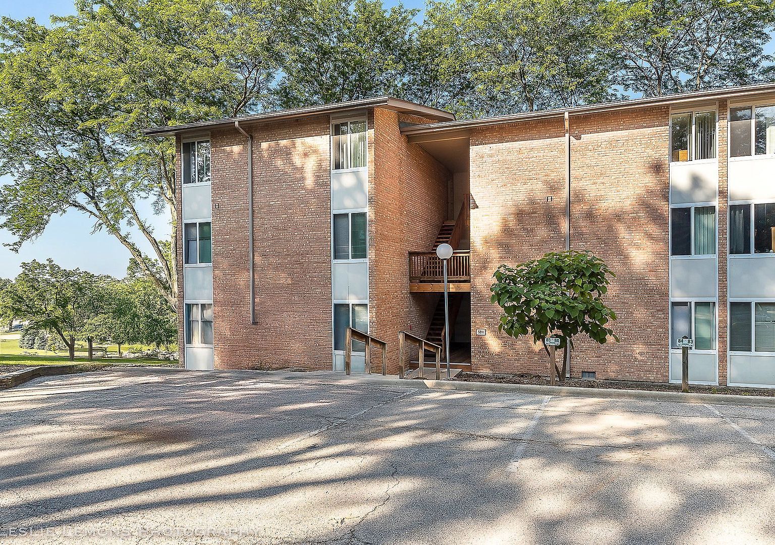 (undisclosed Address) Lisle, IL 60532  | Condominium