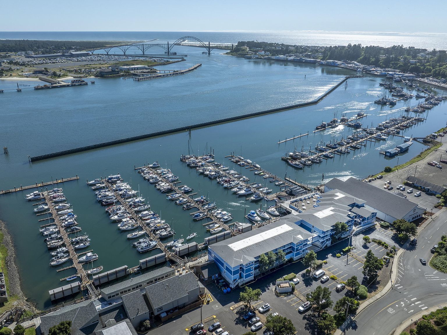890 SE Bay Blvd #207 Newport, OR 97365  | Condominium