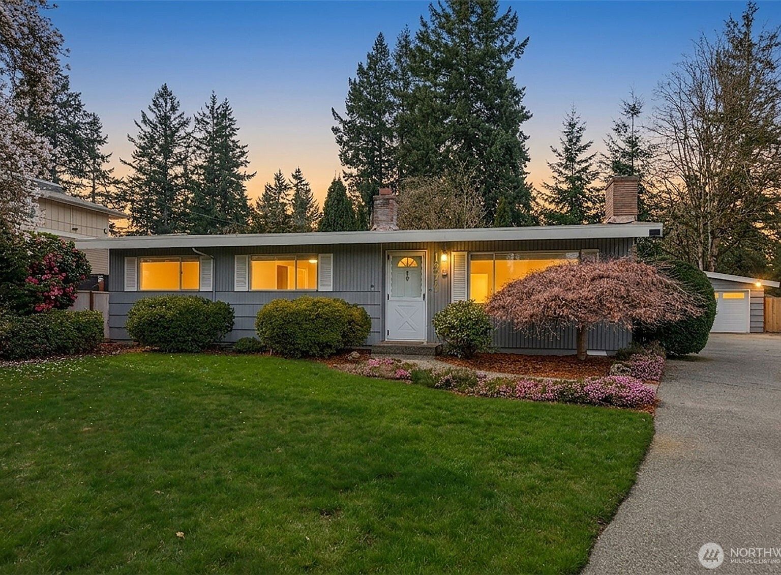 1279 149th Pl SE Bellevue, WA 98007 - Thumbnail 2