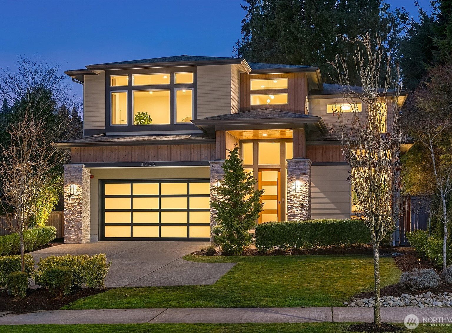 8206 128th Ave NE Kirkland, WA 98033 - Thumbnail 2