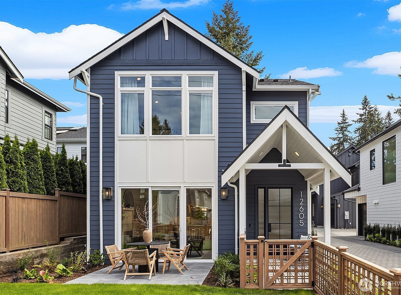 12605 NE 80th St Kirkland, WA 98033, 98033