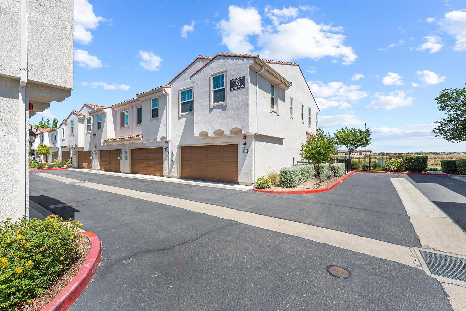 5301 E Commerce Way Unit 76101 Sacramento, CA 95835 | Condominium