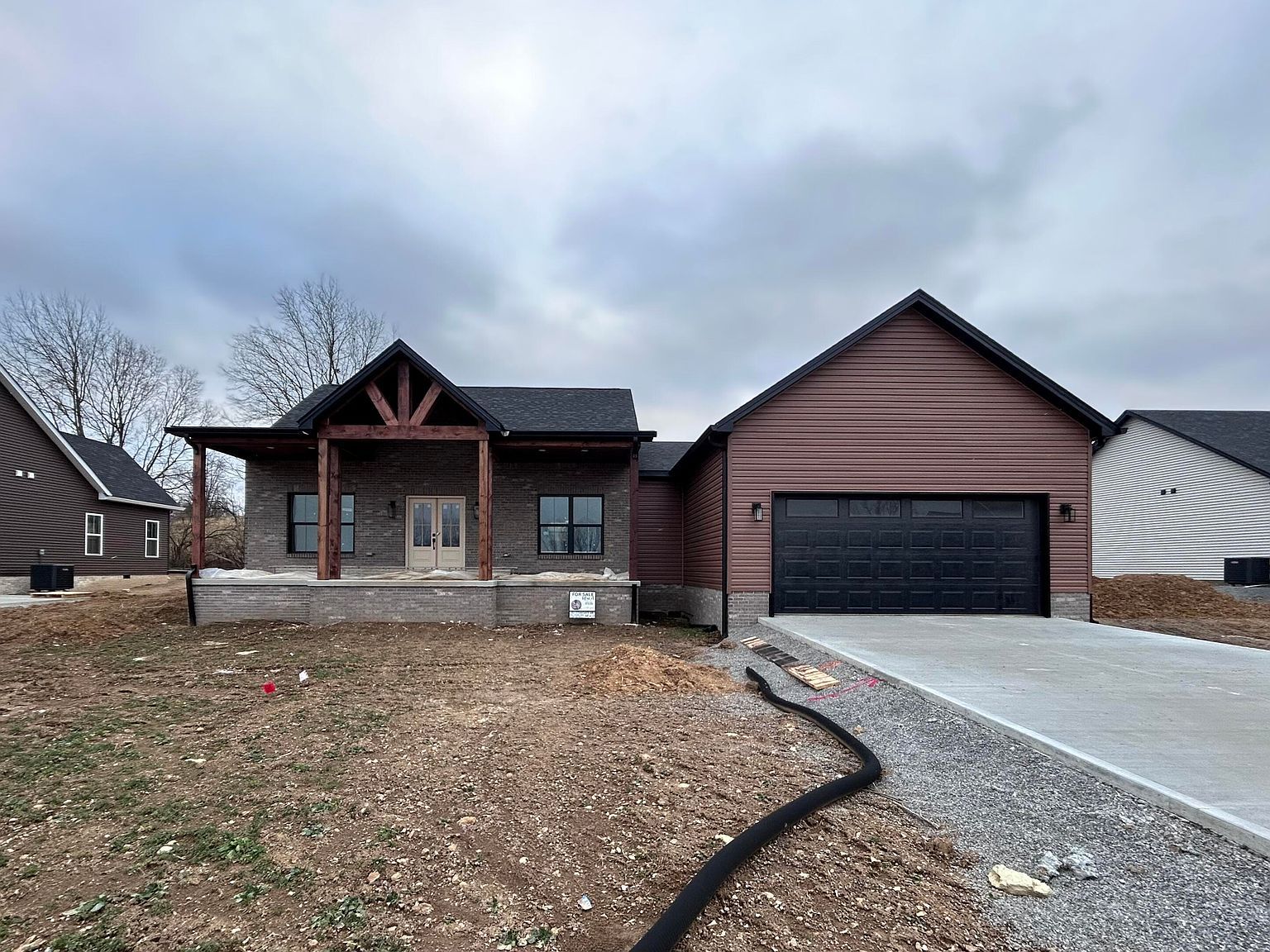 107 Stonegate Dr Danville, KY 40422 - Thumbnail 2